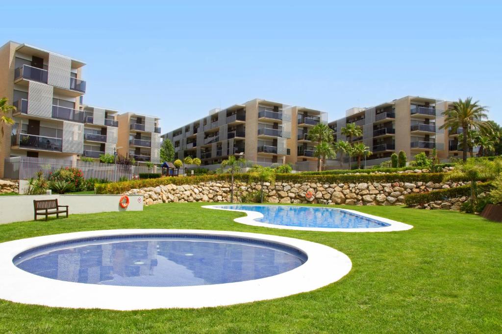 Paradise Village