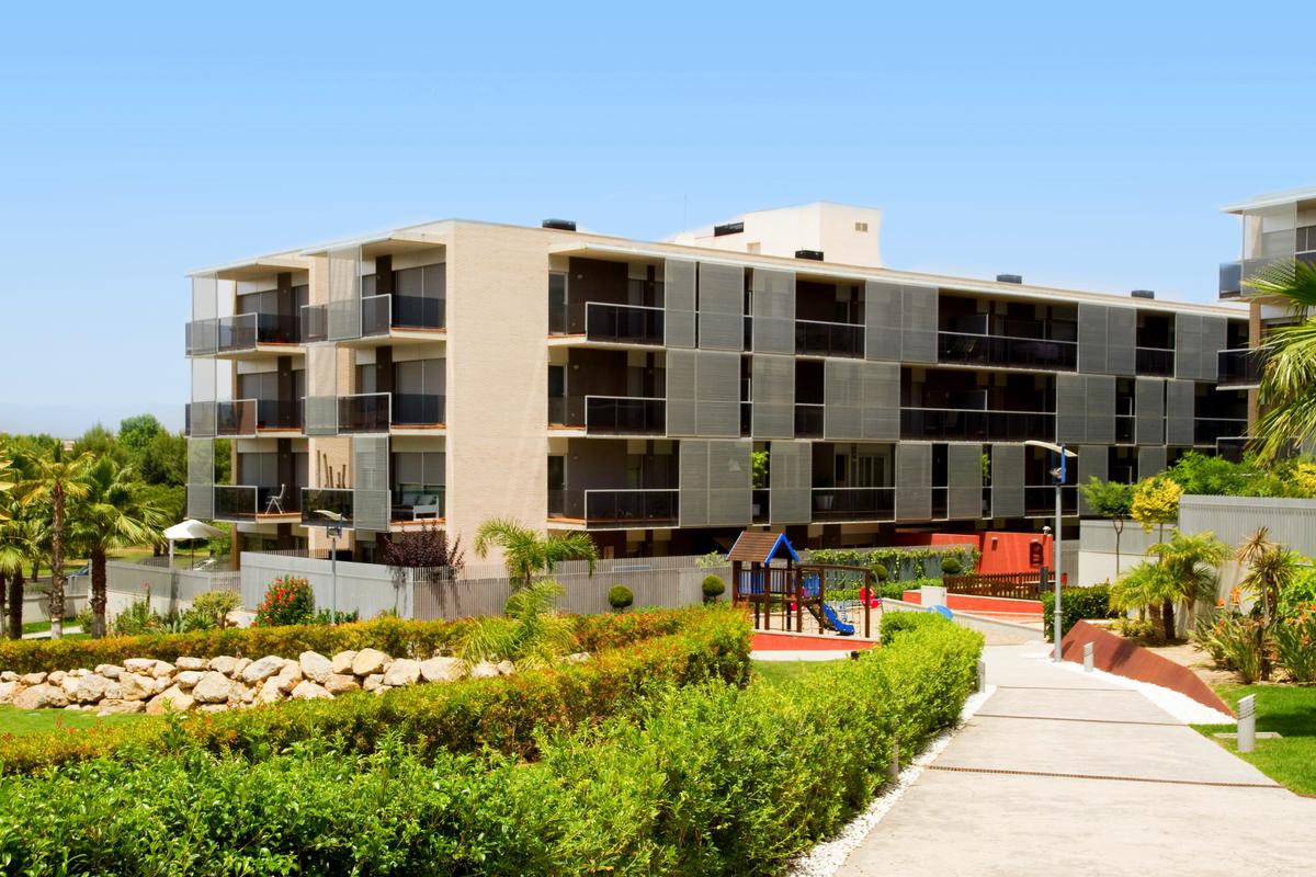 Paradise Village | Rentalmar