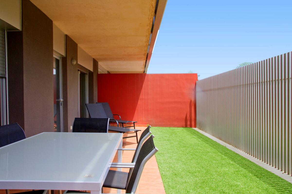 Paradise Village | Rentalmar