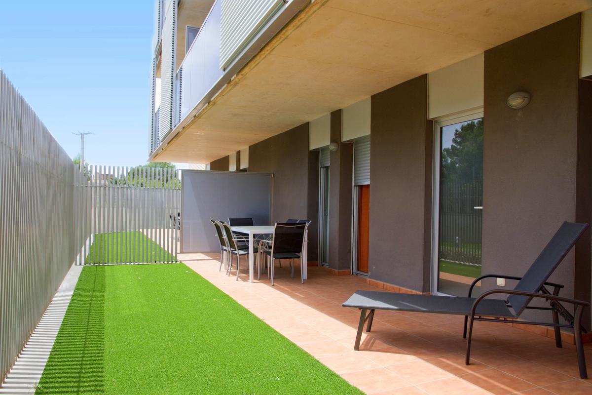 Paradise Village | Rentalmar