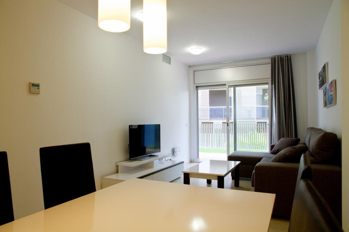 Paradise Village | Rentalmar